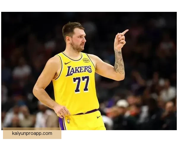 阿德巴约谈东契奇狂砍60分感受无解模式想突破80分难度